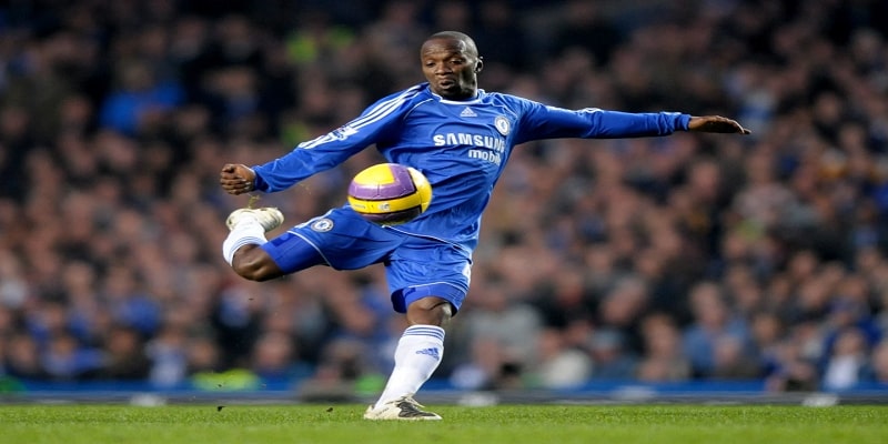 Claude Makelele là hình mẫu cho một CDM tài năng